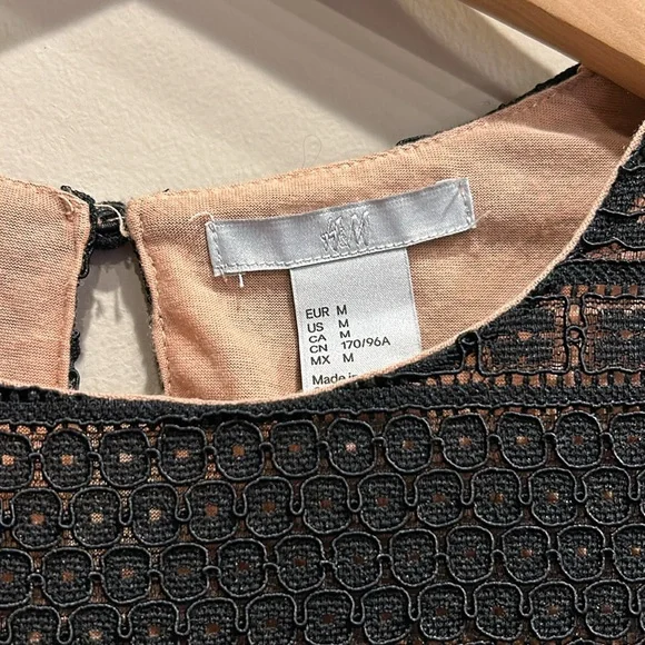 H&M top and skirt set, black lace with nude lining, top: M, bottom: S - Picture 3 of 8